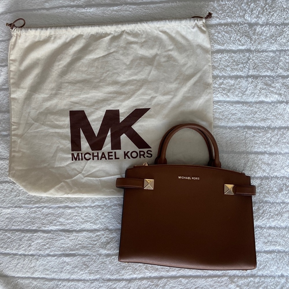 Michael Kors MK Cognac Leather Handbag with Gold Hardware